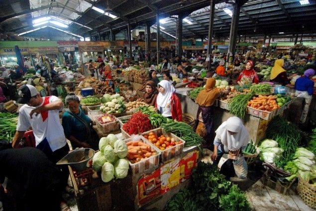 Pemerintah Tak Tinggal Diam Atasi Fluktuasi Bahan Baku Plastik, Harga Pangan Terus Dijaga